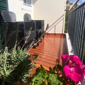 Homestay Sunshine, Gaula